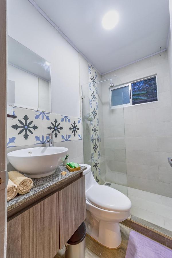 דירות Puerto Viejo de Talamanca Casa Jobo מראה חיצוני תמונה